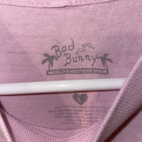 Pink Bad Bunny Tshirt - Picture 5 of 6